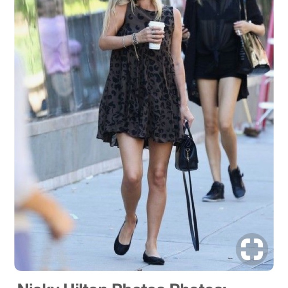 Steve Madden Black ballet flats.